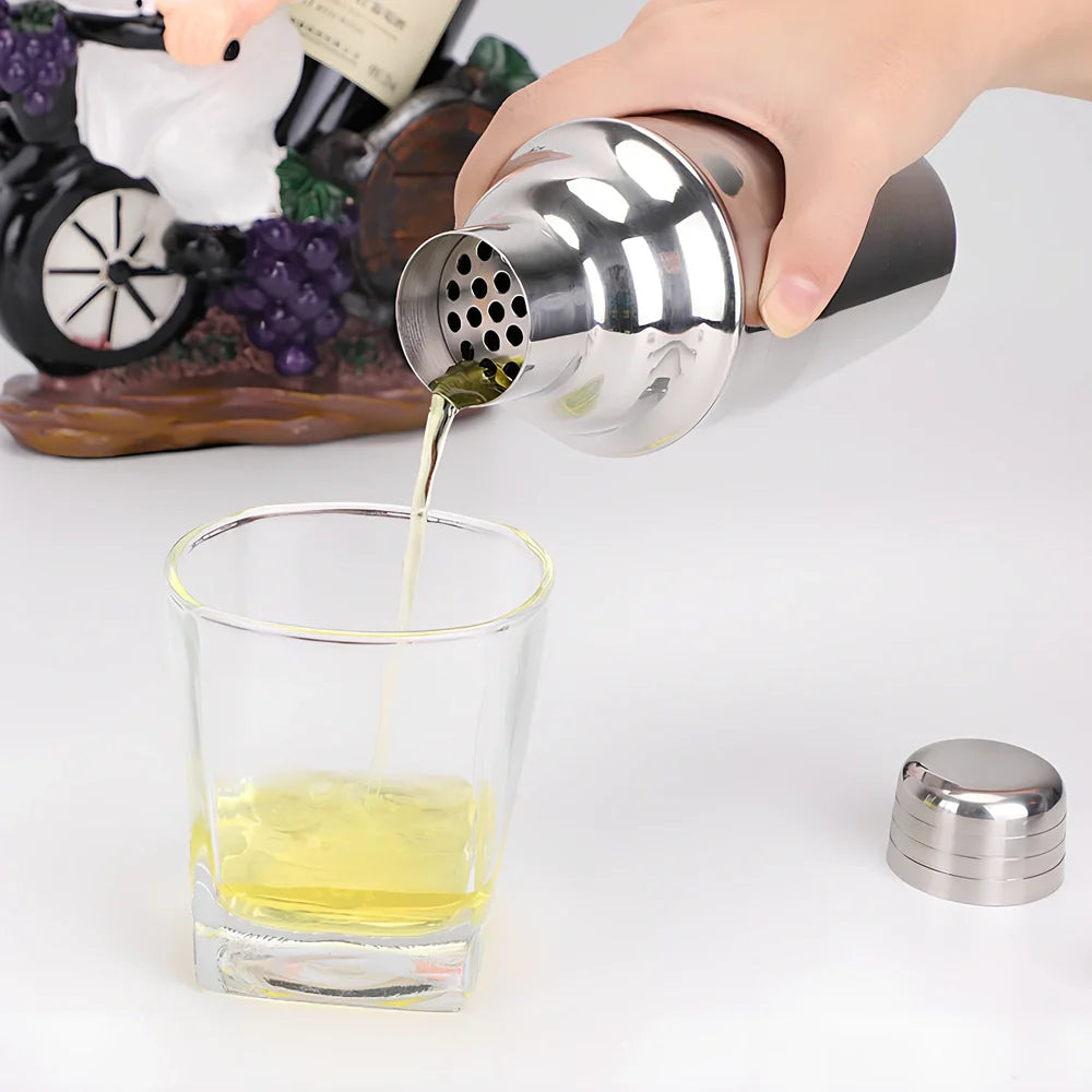 8-piece stainless steel cocktail shaker set with 18cm height and 11cm base diameter