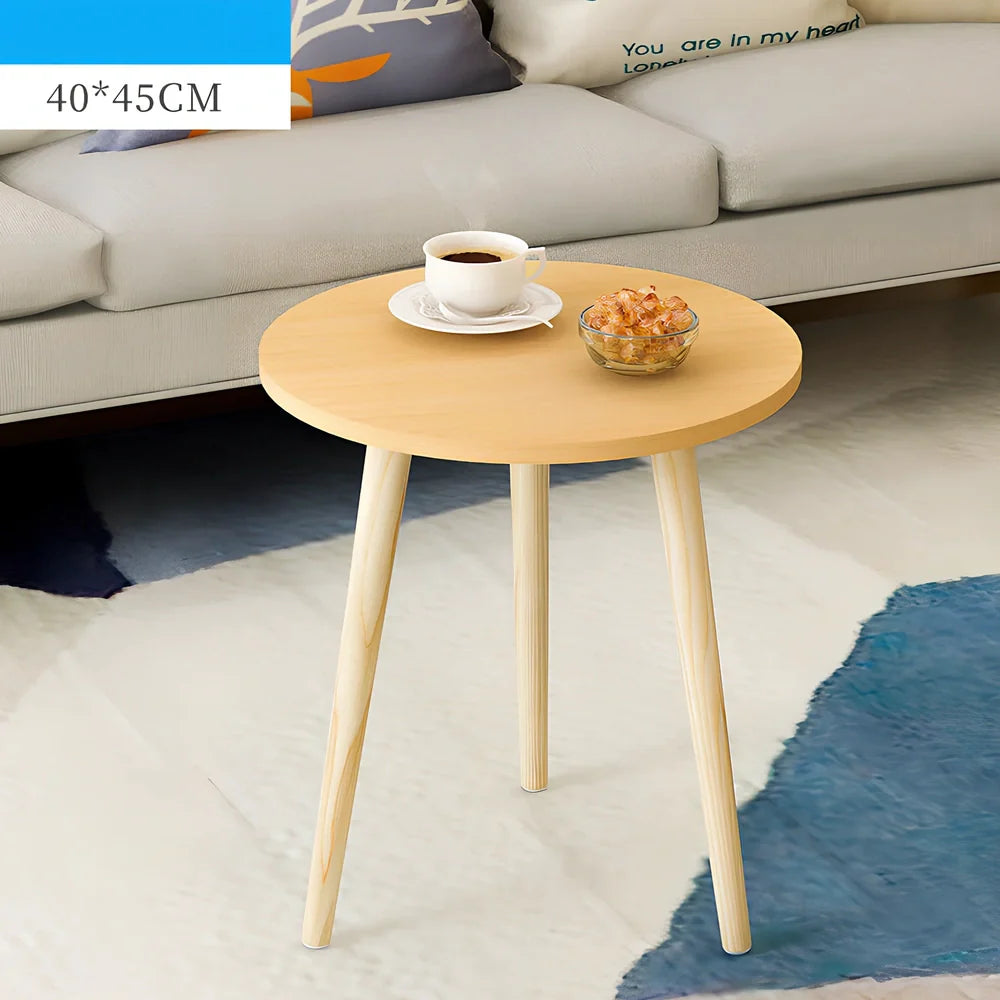 Solid wood round coffee table with 35cm diameter and 42cm height in white finish
