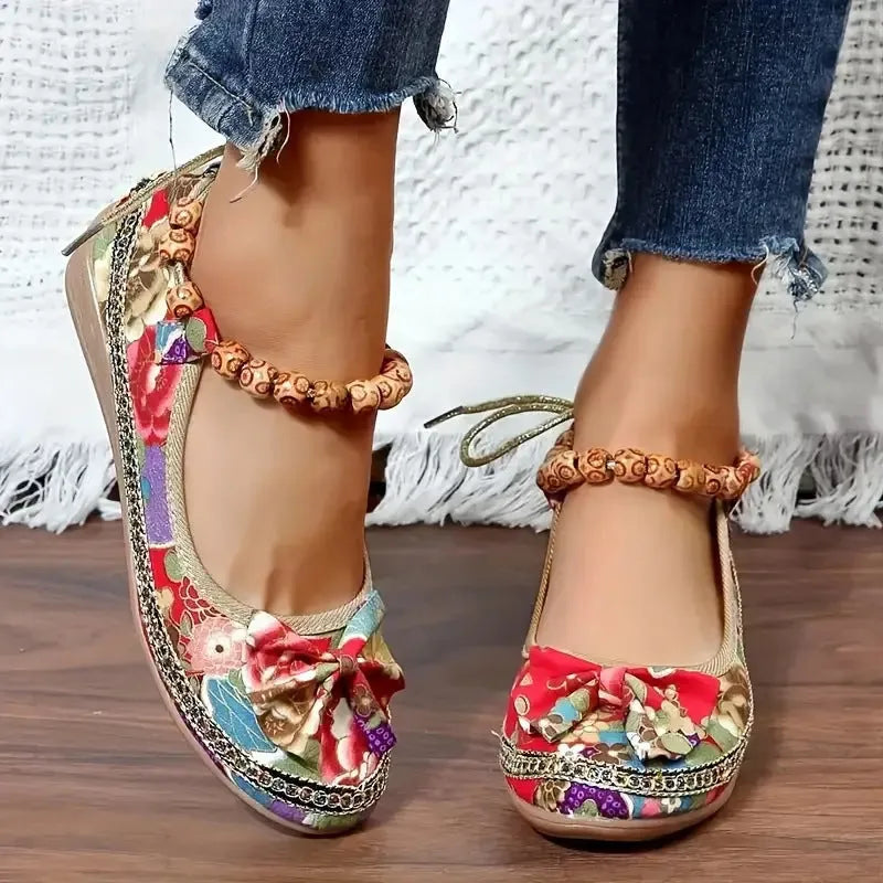 Women's Plus Size Platform Sandals, Ethnic Style Round Toe Elastic Band Sandals with Cloth Upper and PU Sole in Black or Red, Available in Sizes 35-43 for Comfortable Casual Wear