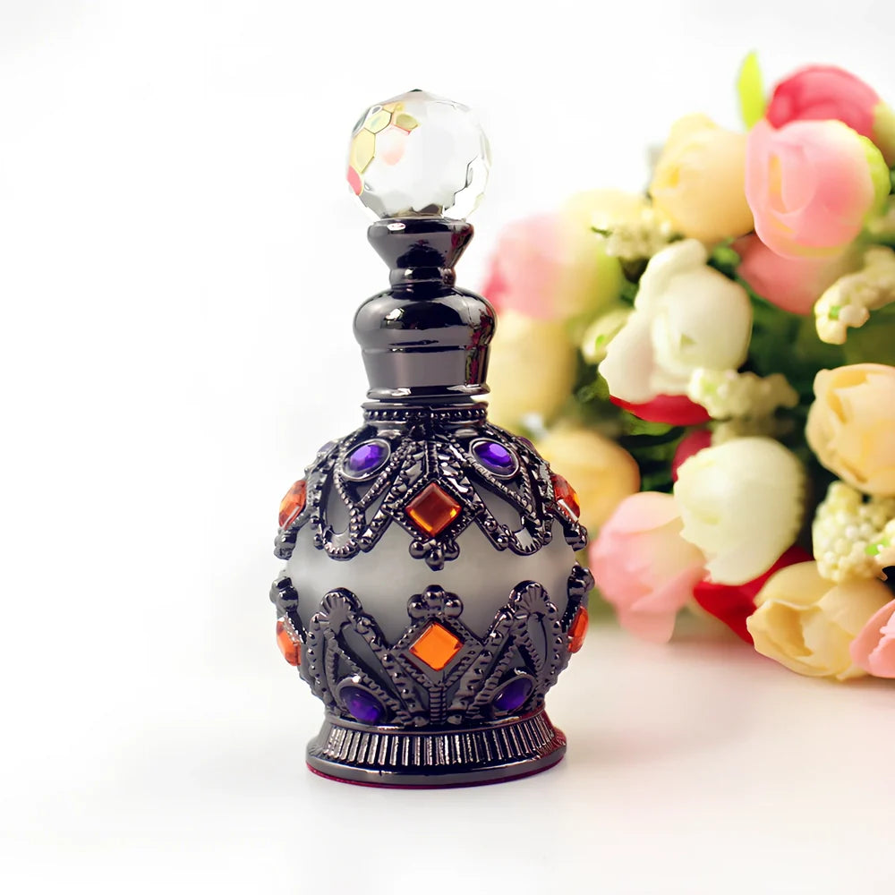 Arabic style glass perfume bottle with zinc alloy hardware and metal crystal accessories