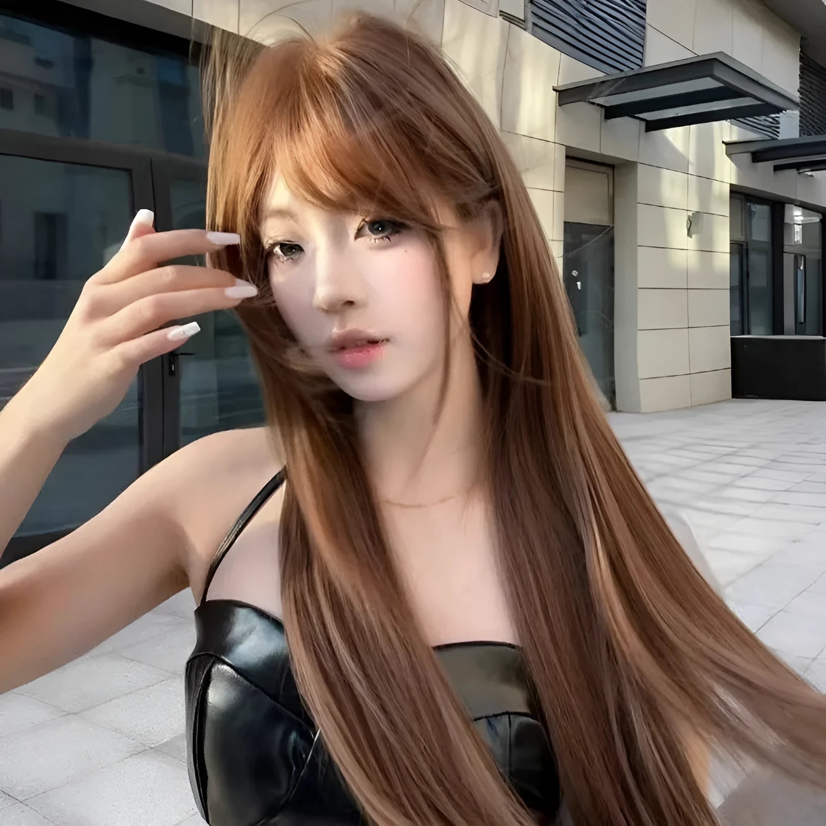 Warm tea chestnut brown long straight synthetic wig with bangs made from high temperature fibre