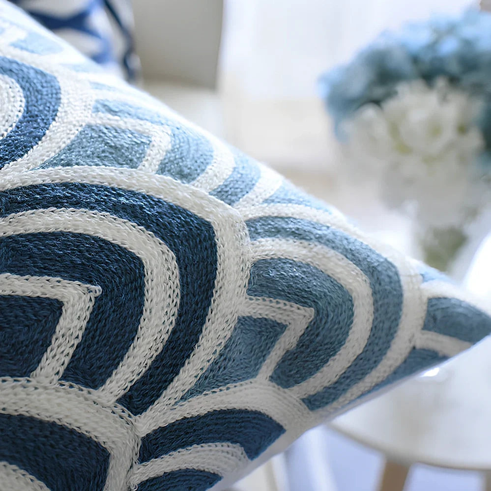 Chinese classical embroidered pillowcase 45x45cm with PP cotton filler and four style options