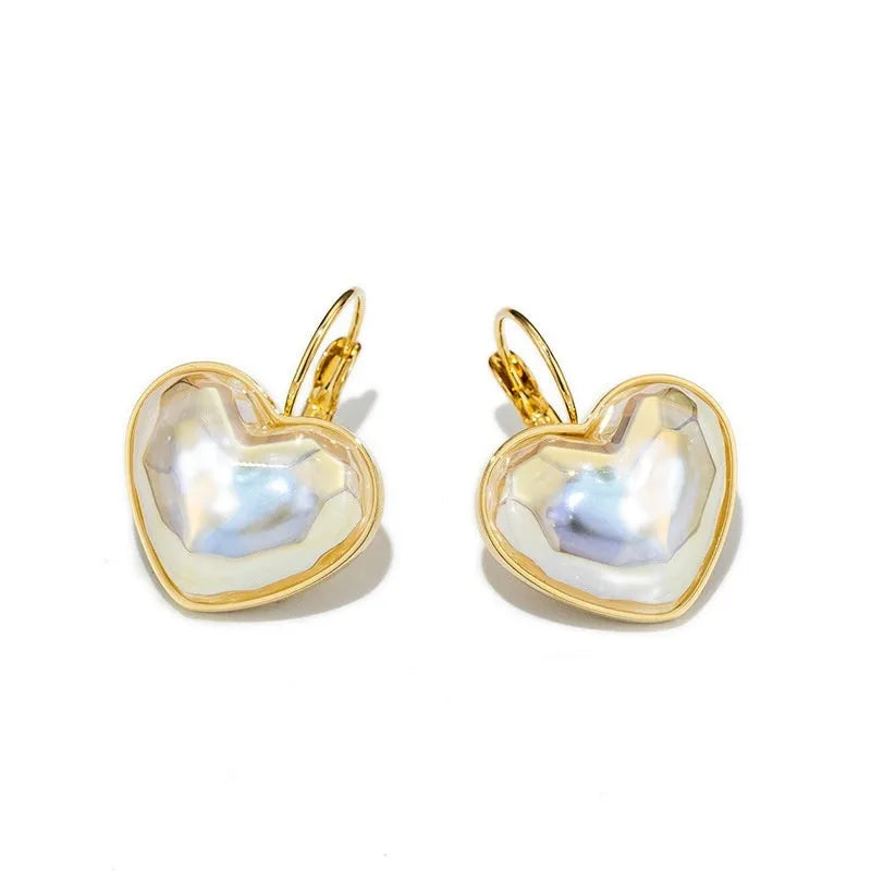 Gold-coloured alloy women's ear clips with contemporary niche fashion design