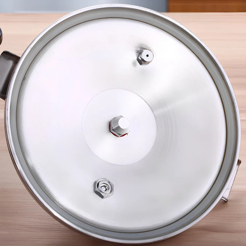 Aluminium gas stove pressure cooker in traditional Chinese design with 18cm, 20cm, and 22cm diameter options