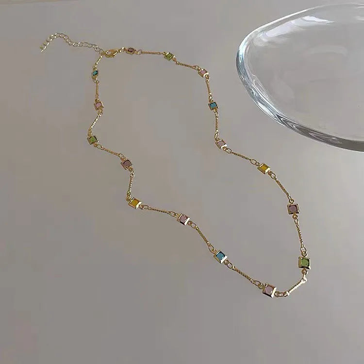 Square colour geometric clavicle chain necklace with artificial crystal pendant