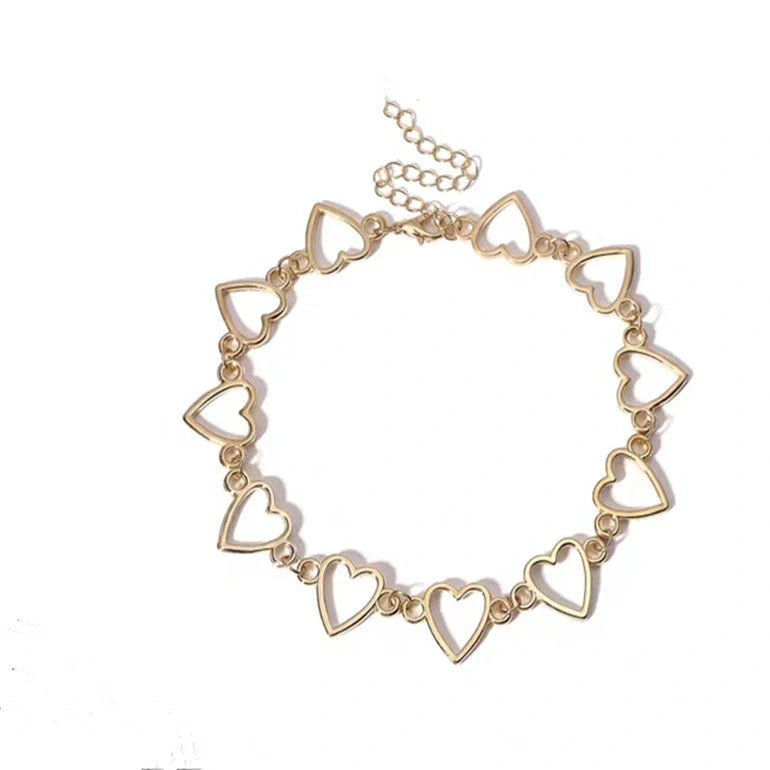 Hollow Korean Sweet Love Heart Choker Necklace in silver and gold with adjustable chain