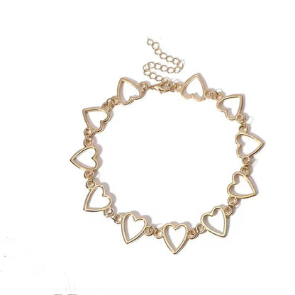 Hollow Korean Sweet Love Heart Choker Necklace in silver and gold with adjustable chain