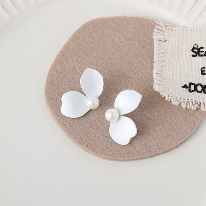 Sterling silver needle Mori style fresh flower stud earrings in various colors