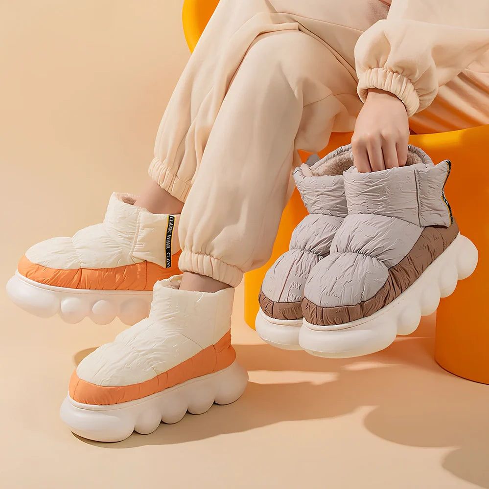 Cotton slippers with flannel uppers, artificial wool lining, and 3.5cm flat EVA soles