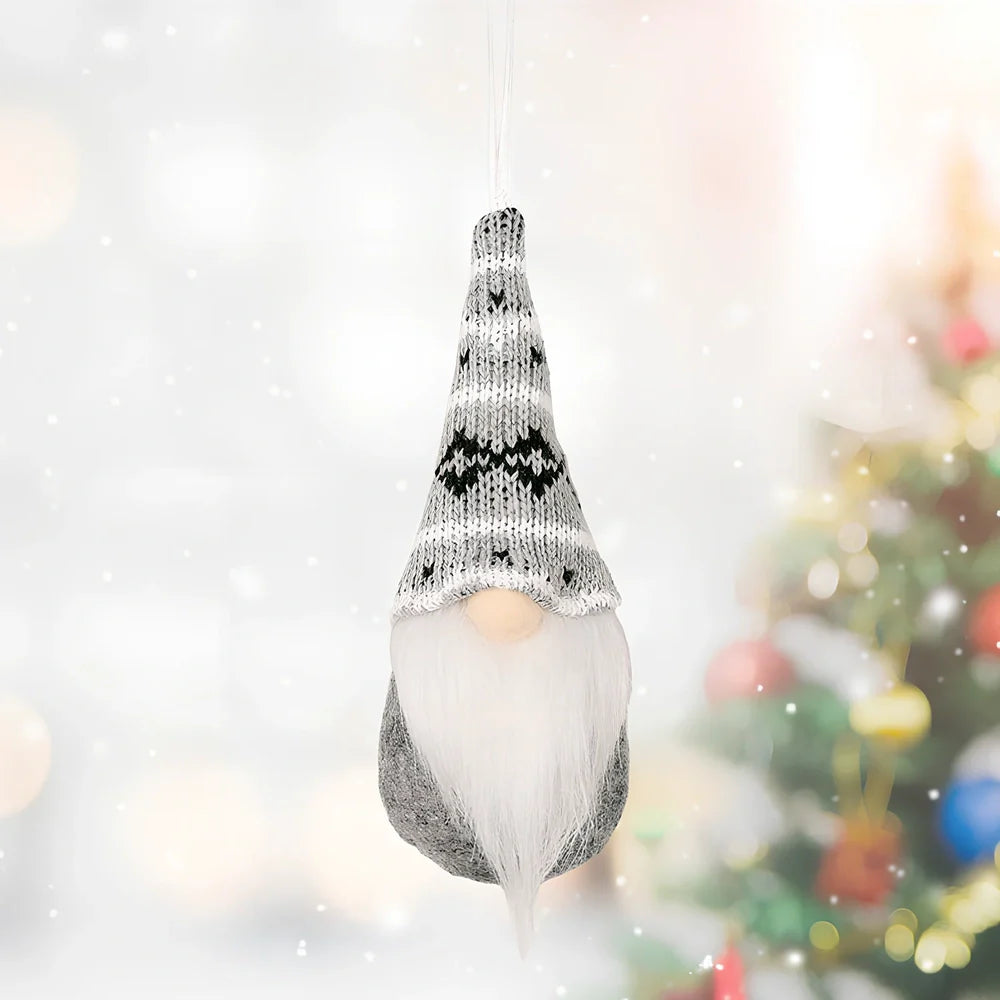 Christmas knitted small pendant decoration in red with 8cm diameter non-woven fabric construction