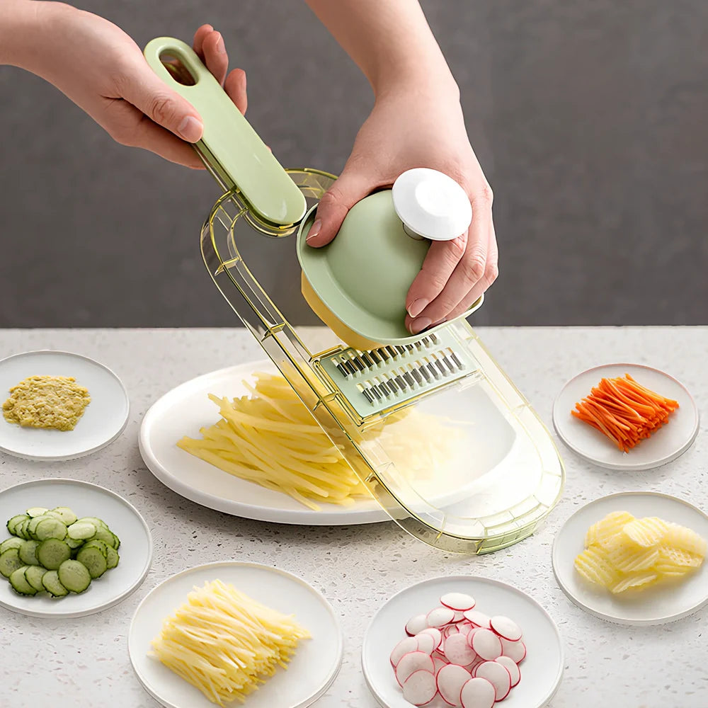 Shredded vegetable slicer with 304 stainless steel blades on 34.6cm PET cutting board