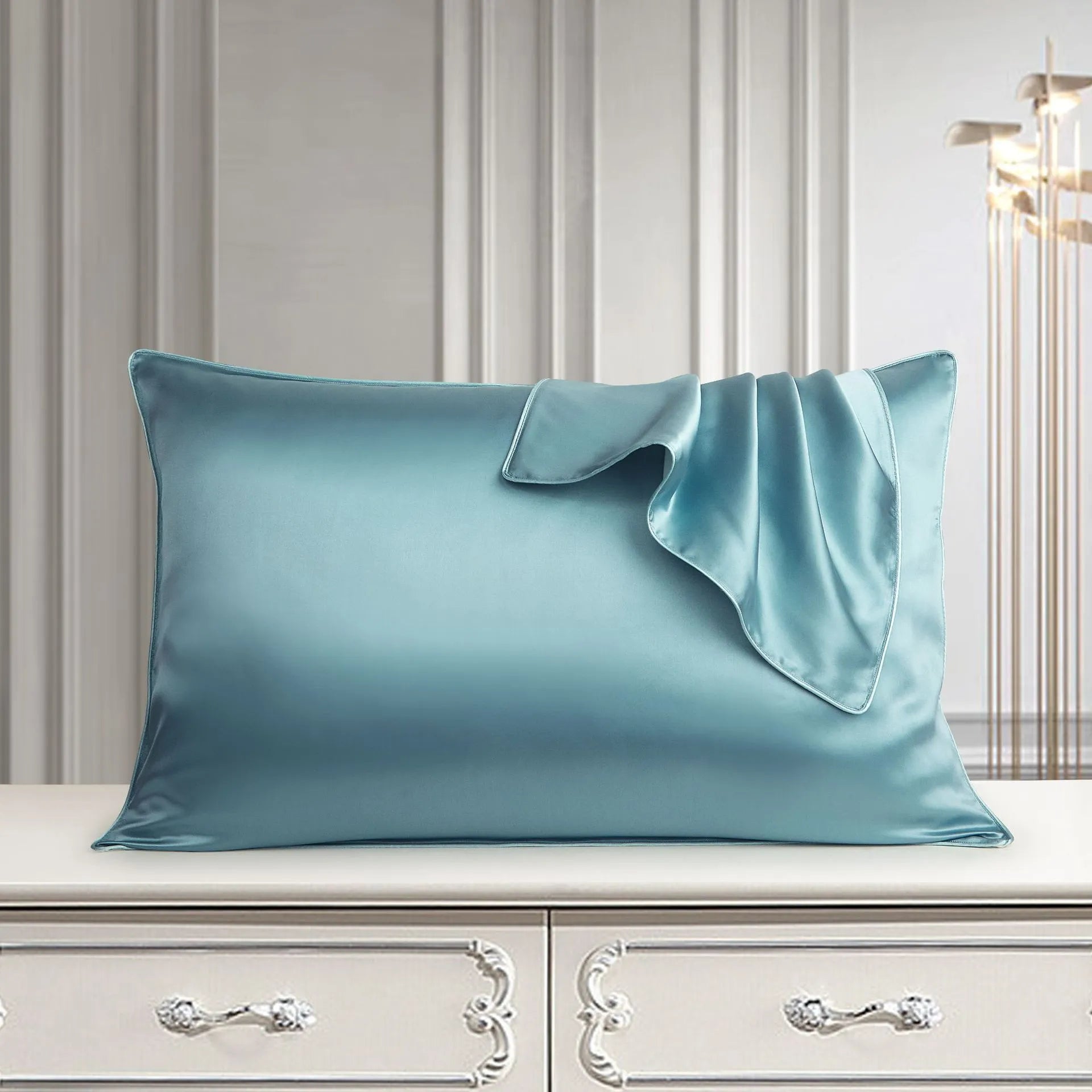 Mulberry silk pillowcase 48x74cm in palace luxury style with inlaid rope weave texture.