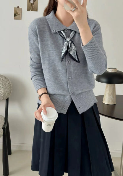 Lazy Fashion Lapel Scarf Sweater in cardigan style with splicing details and long sleeves