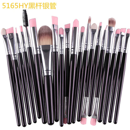 Cosmetic brush kit with 3cm nylon bristles and 14cm plastic handles in multiple colours
