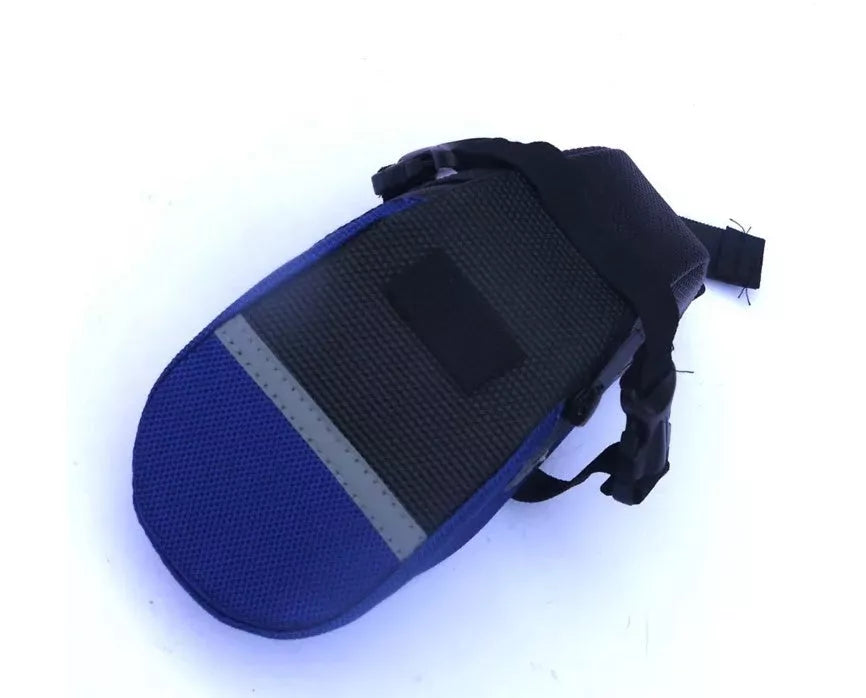 Black bicycle saddle bag with reflective strip, dimensions 20CM x 8CM x 6CM