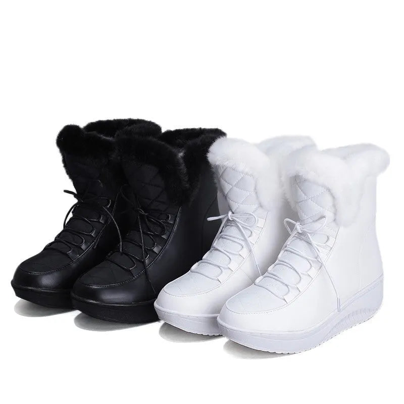 Women's winter boots in black with 3cm platform, water-resistant PU leather, and plush lining