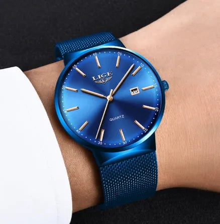Men's stainless steel wristwatch with 40mm dial showing black, blue, or two-tone colour options