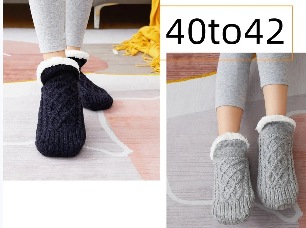 Winter woolen socks with V-opening design and anti-slip dots on soles in navy blue colour