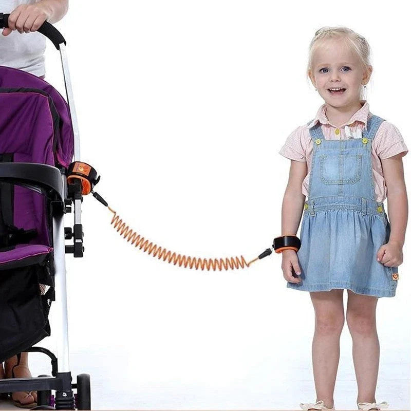 Adjustable Safety Wrist Leash for Kids - Secure Your Child During Outdoor Adventures