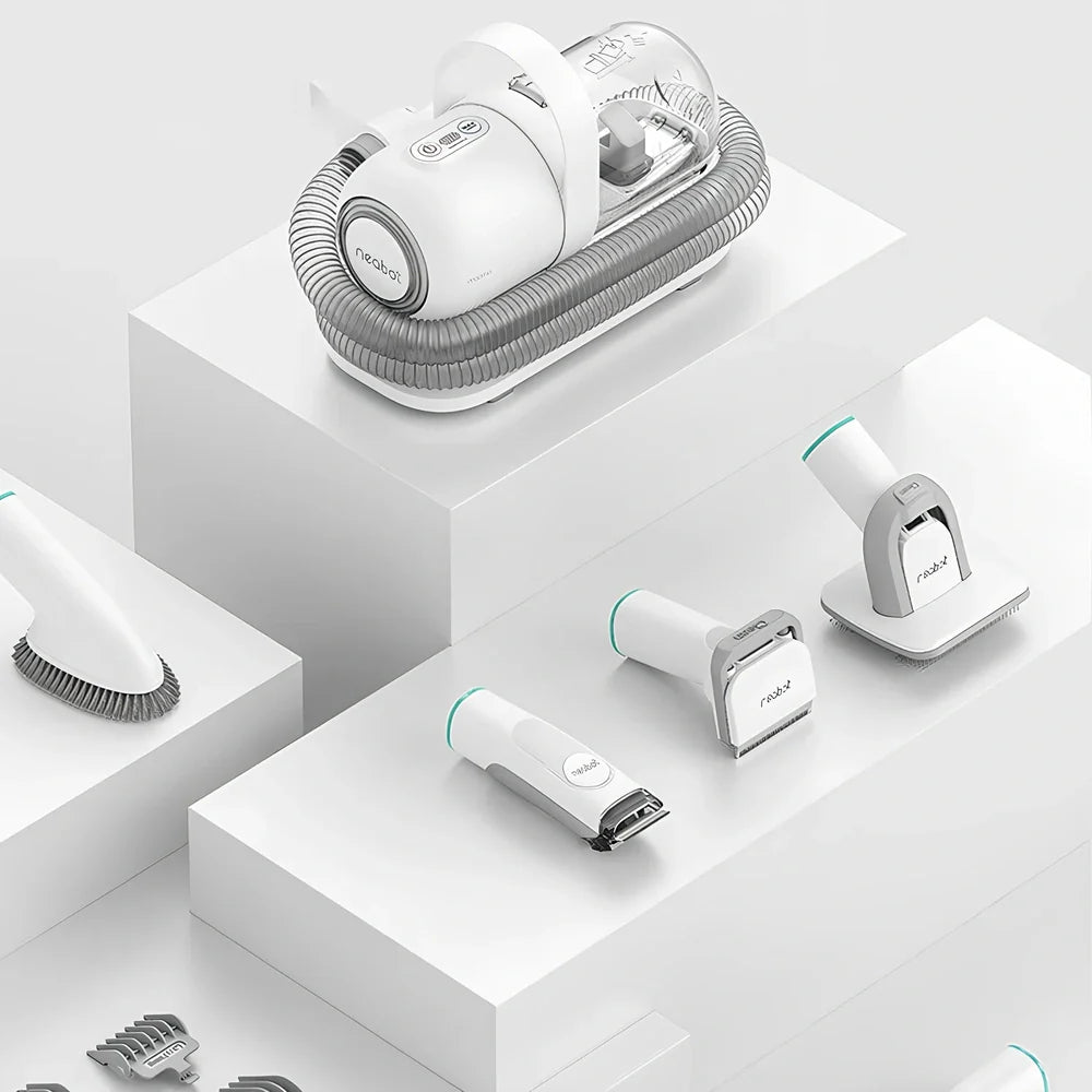 Pet grooming device with comb and shave functions, 290mm length with multiple attachments