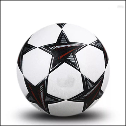 UEFA Champions League football in multi-color options, sizes quasi No. 4 and 5, with PU leather and butyl liner