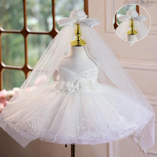 White children's princess wedding dress with sleeveless design and round neck collar