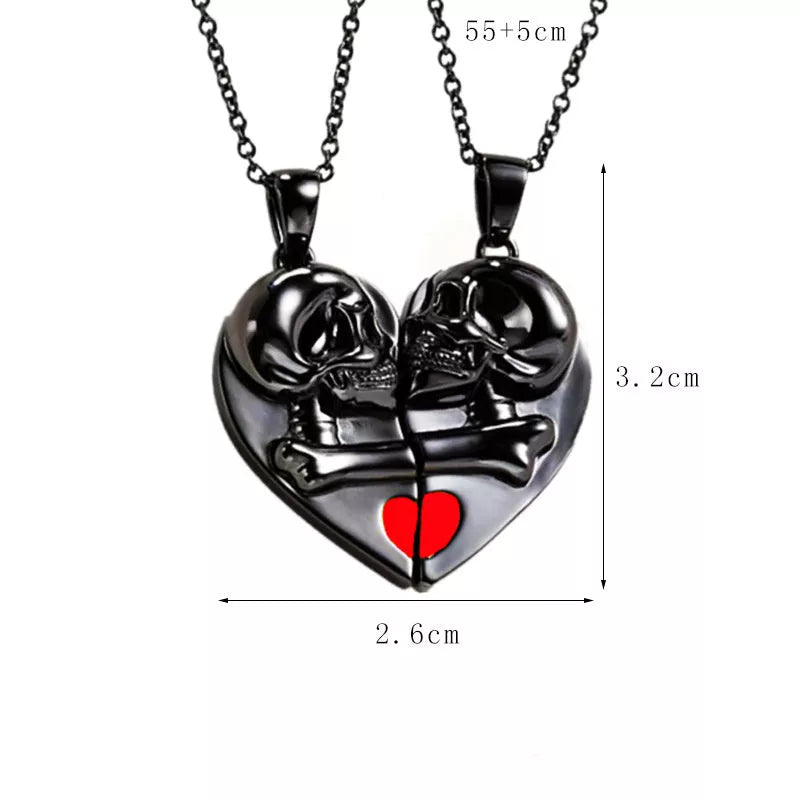 Punk Retro Skull Pendant Necklace with heart-shaped magnetic stitching in alloy