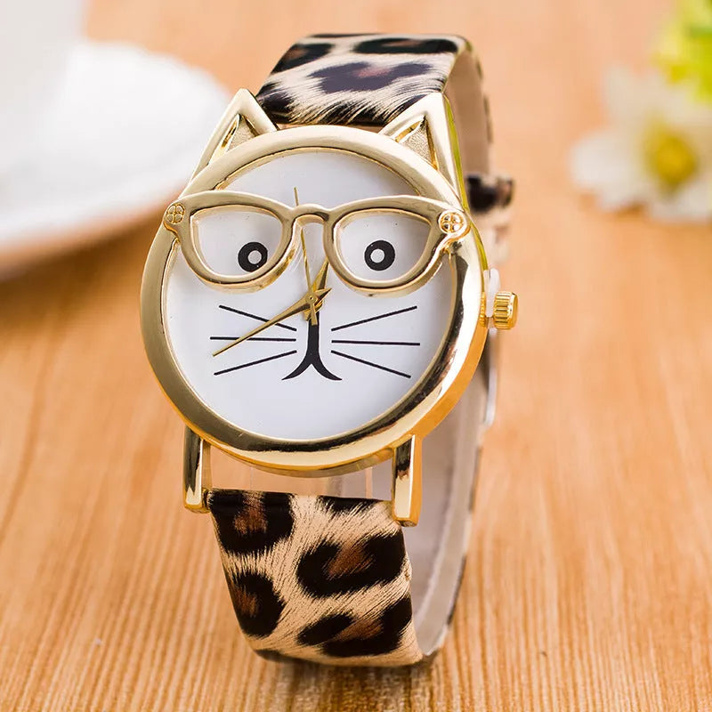 Cat face cartoon children's watch with quartz movement and multiple color options
