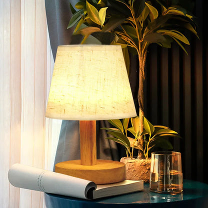 Vintage pleated table lamp with bamboo holder and jute shade, offering three-colour dimming and USB charging for ambient lighting