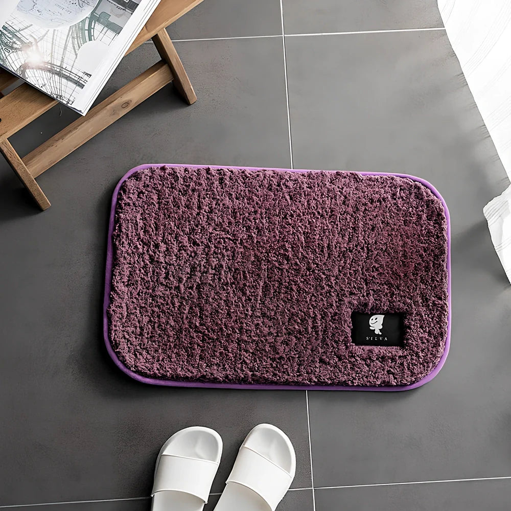 Rectangular polyester anti-slip mat in beige colour for bathroom use with non-woven construction