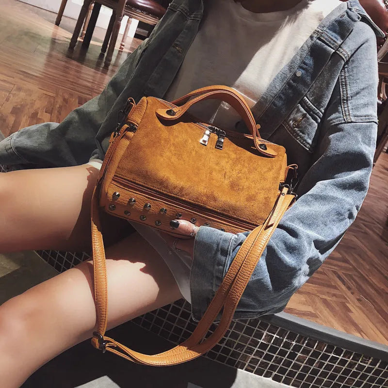 Women's casual tote shoulder bag in soft PU leather with smooth zipper, large capacity, and weighing 340g