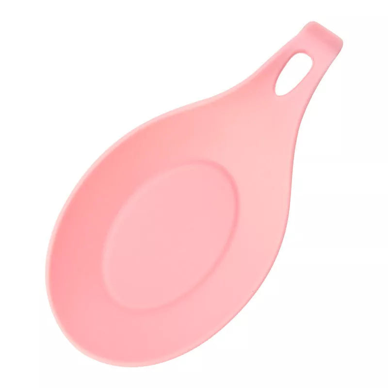 TPE silicone spoon mat in various colors for kitchen heat insulation and easy cleaning