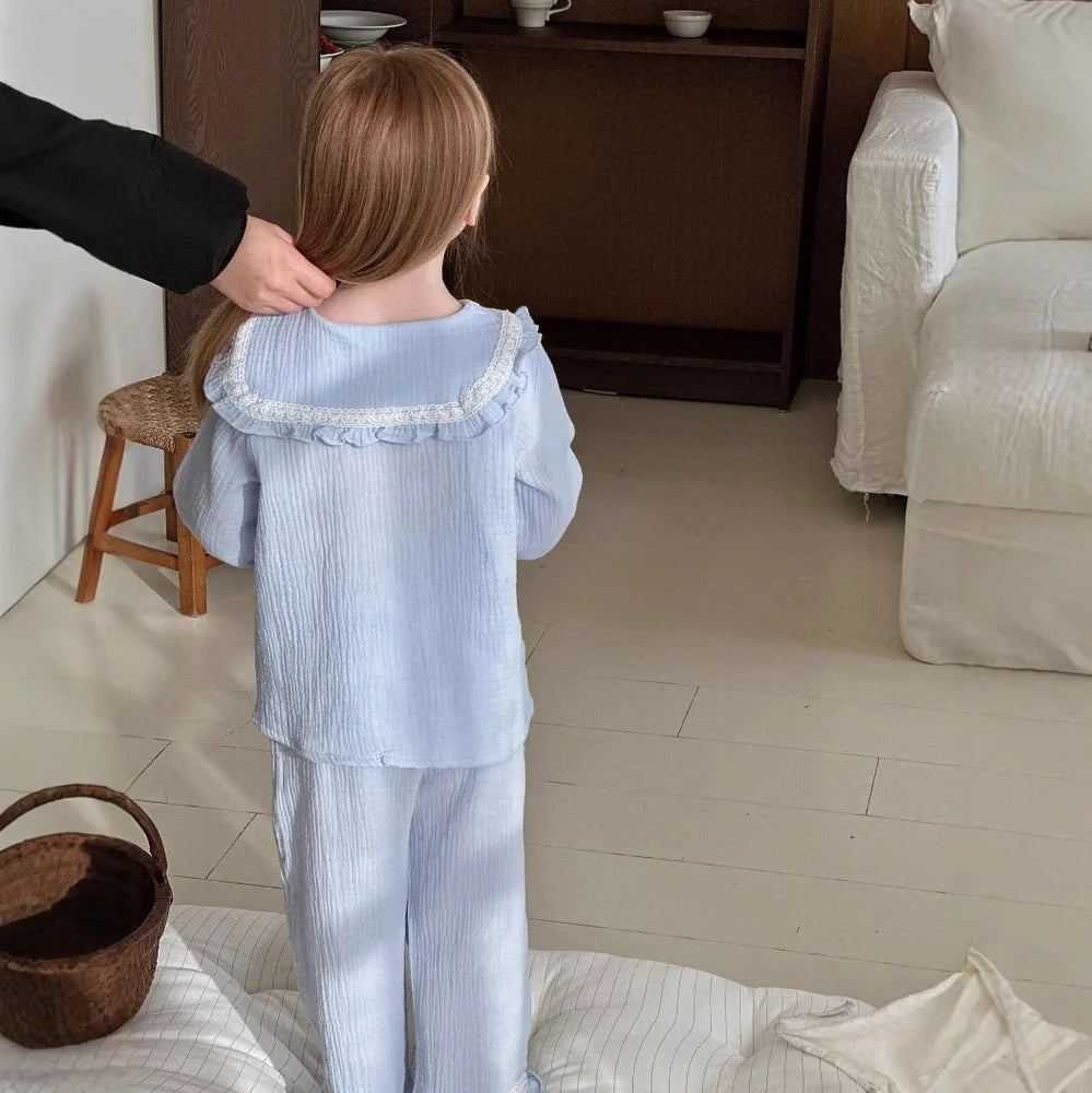 Girls' long sleeve two-piece home wear set in cotton gauze fabric with solid colour design