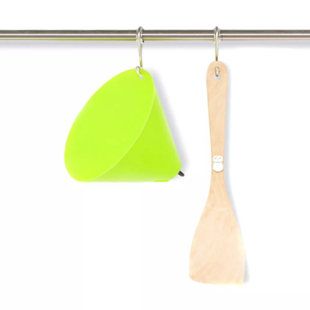 Stir-fried oil splash gloves with metal fittings for kitchen safety