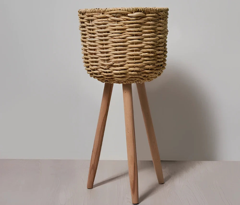 Nordic style floor-standing flowerpot with straw furniture in three sizes for indoor plant display