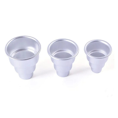 Silver aluminium alloy cake mould set with three graduated sizes for baking