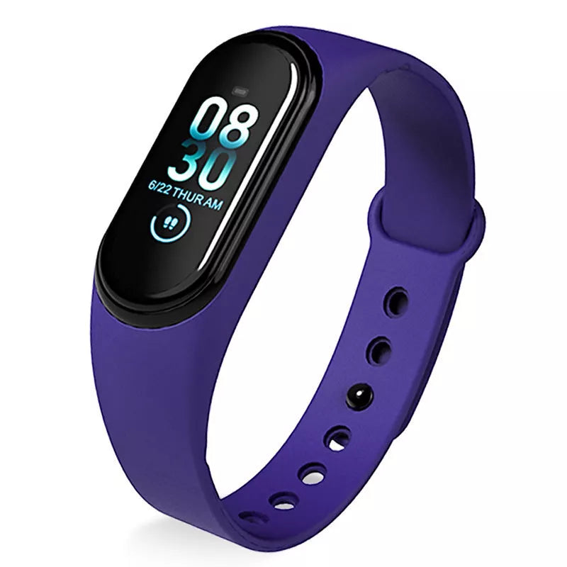 Smart bracelet with color screen displaying heart rate and fitness metrics