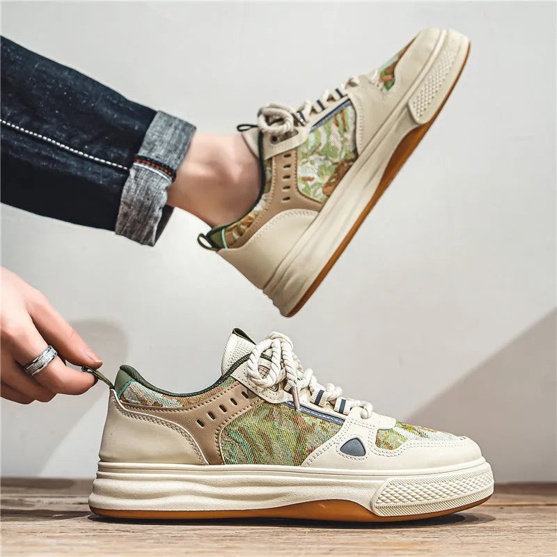 Men's flat-heel canvas casual shoes in Milan green and beige colour options.