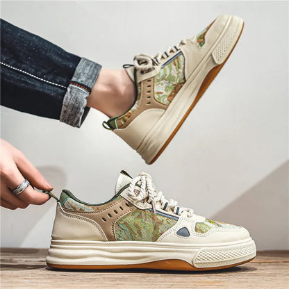 Men's flat-heel canvas casual shoes in Milan green and beige colour options.