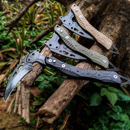 Folding outdoor axe with tool steel blade in army green, showing 35cm extended and 26cm folded positions with nylon sheath