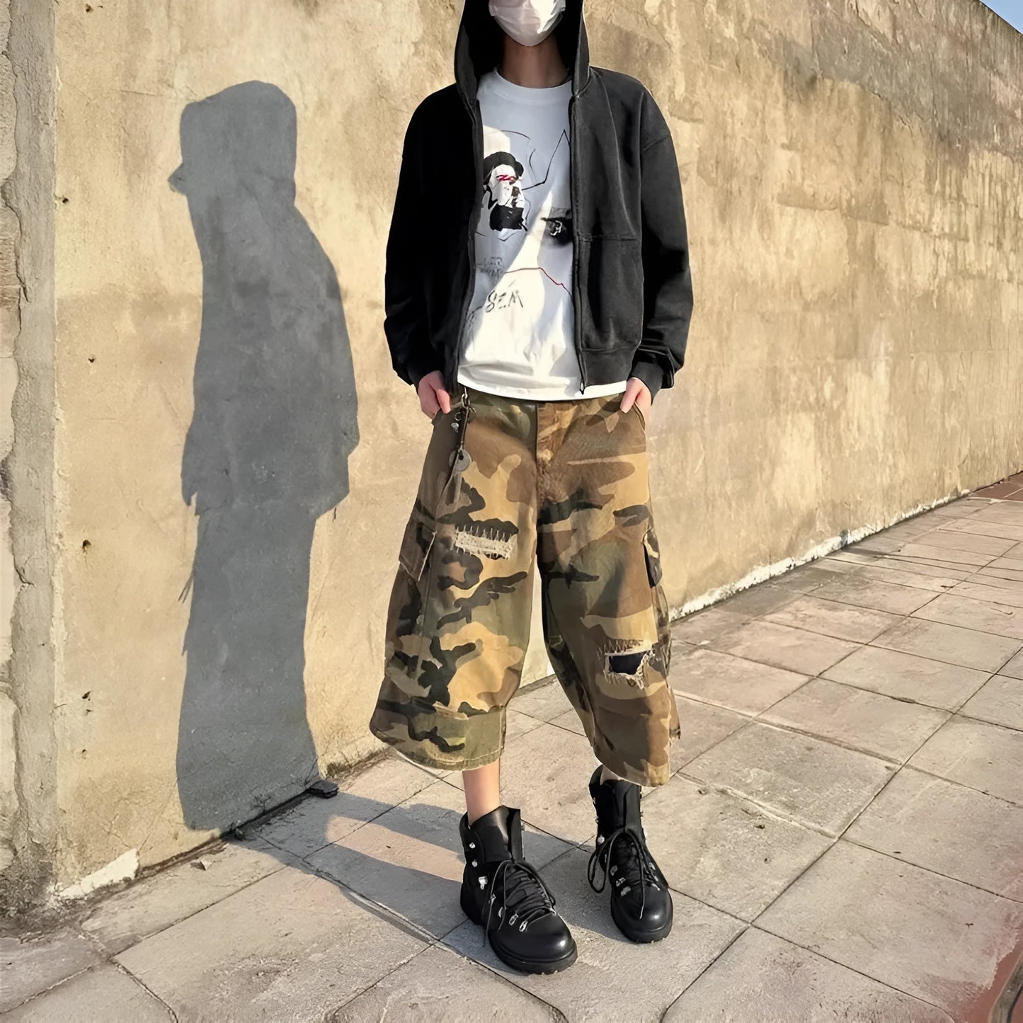 Men's camouflage cropped jeans with ripped details and straight leg fit in thin cotton fabric