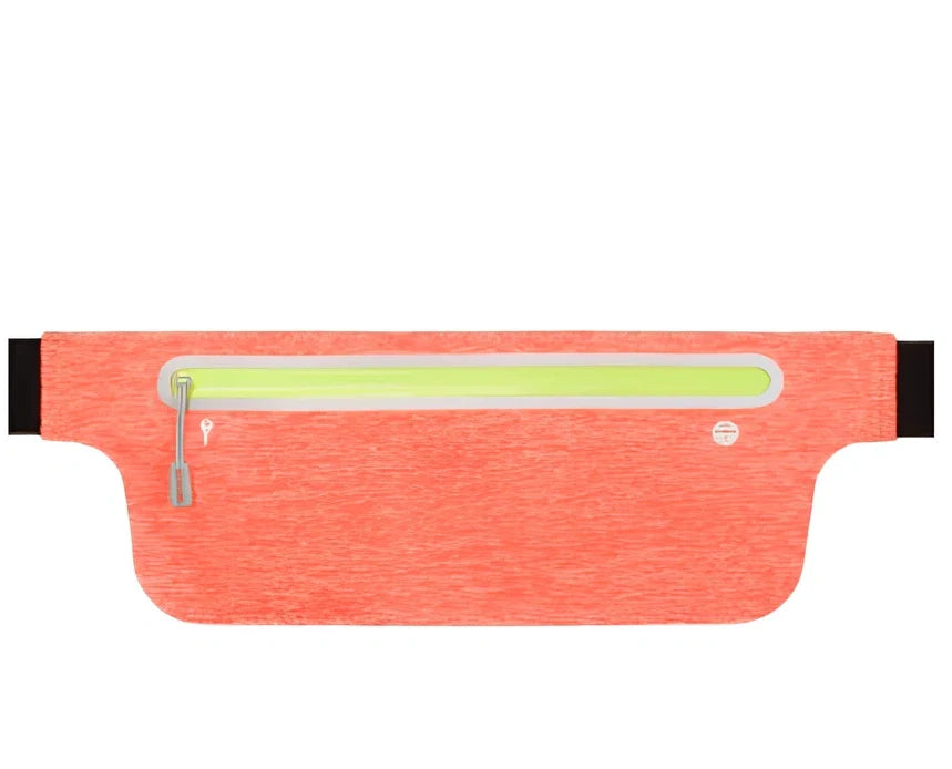 Strapless running bag in camouflage colours with invisible phone pockets and waterproof construction