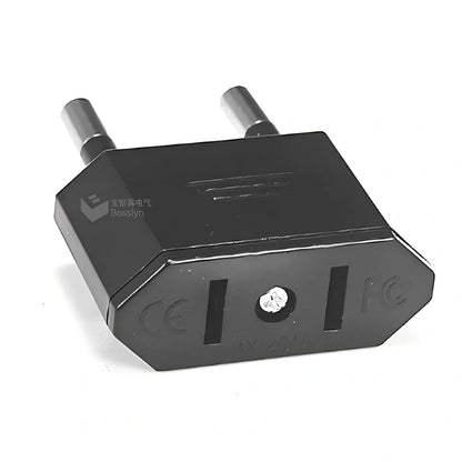 Motorised hand duster with electrostatic bristles cleaning ceiling fan blades