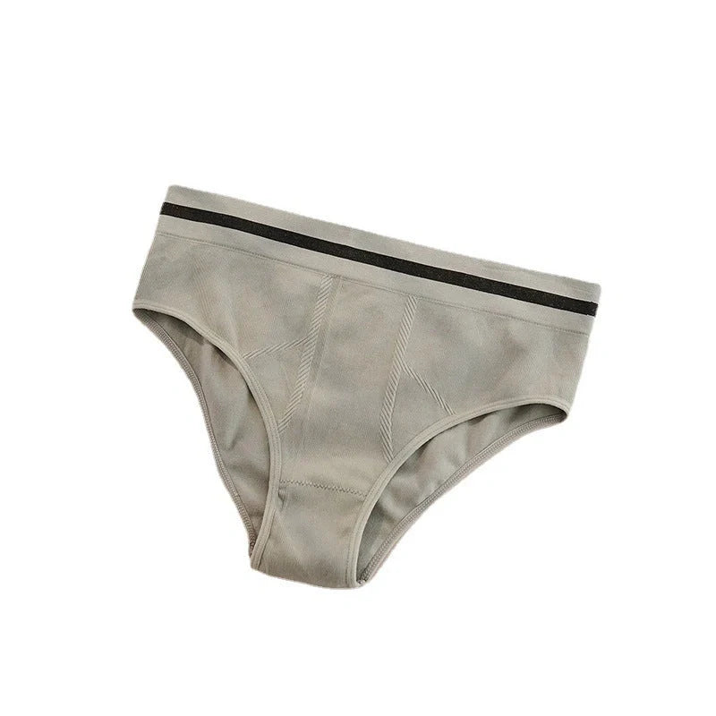 Breathable seamless women's underwear in black, gray, red, and skin color, offering comfort and style for plus-size figures.