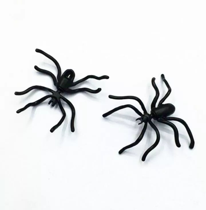 3D Creepy Black Spider Earrings for Halloween and home decoration