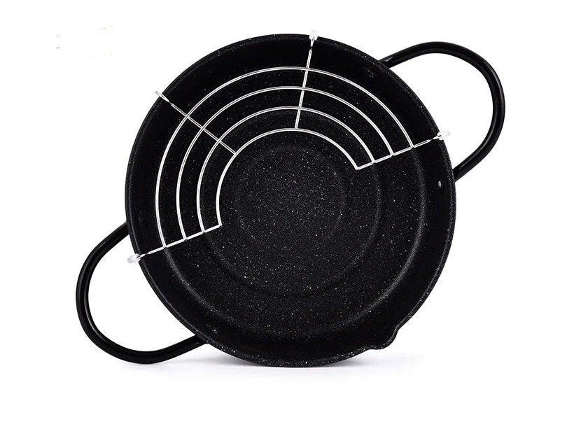 Versatile oil-saving frying pan made of high-quality iron with non-stick coating for healthier cooking