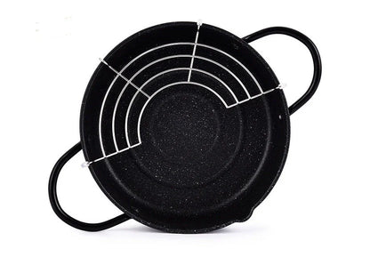 Versatile oil-saving frying pan made of high-quality iron with non-stick coating for healthier cooking