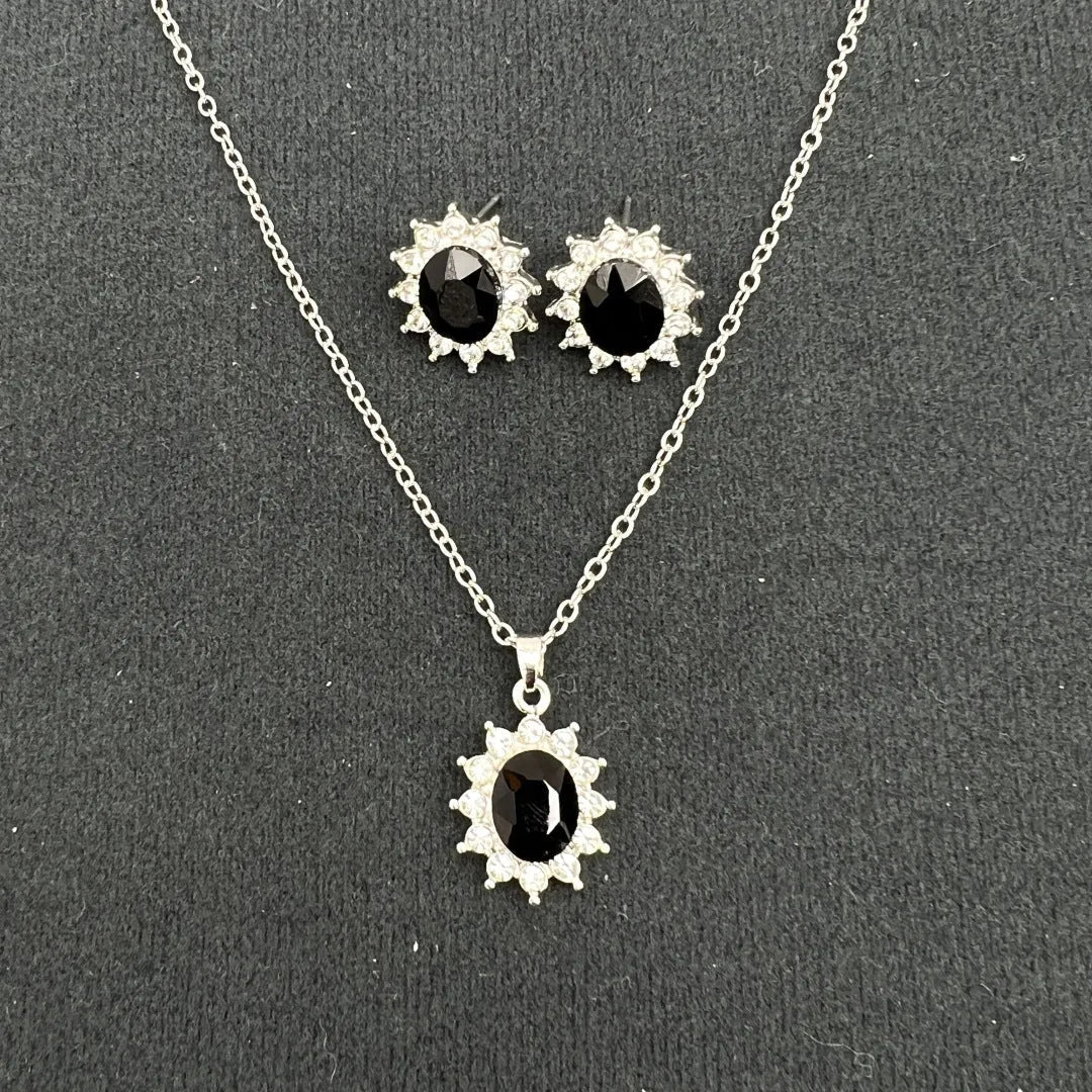 Women's sunflower zircon jewellery set with necklace and earrings in six colour options