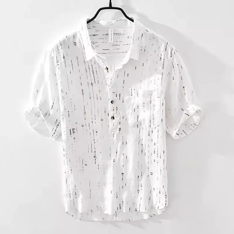 Loose-fit short-sleeved polo shirt with lapel collar in white and black colour options