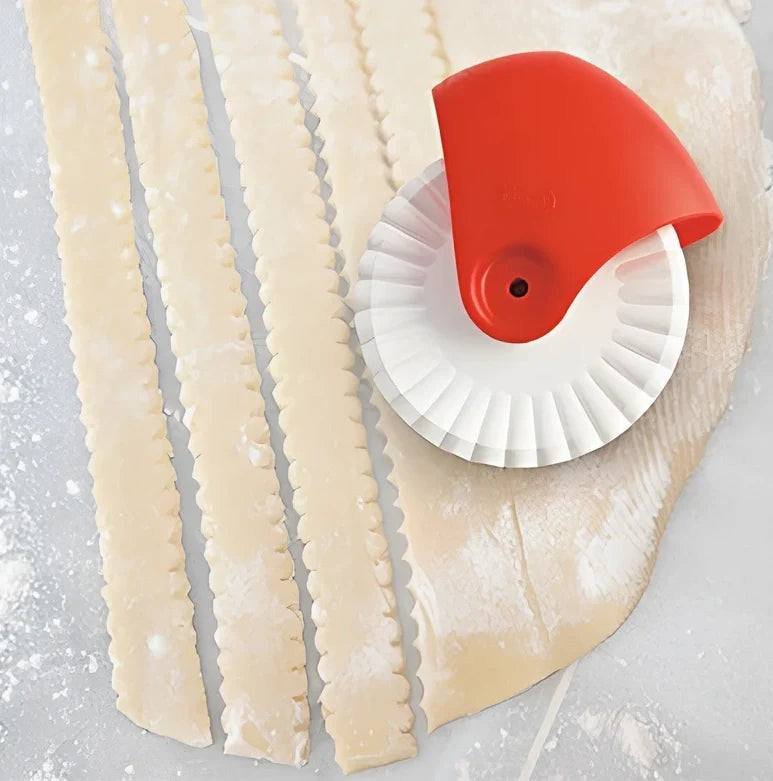 Red and white plastic pastry dough lattice cutter for pie decoration, measuring about 10*8cm